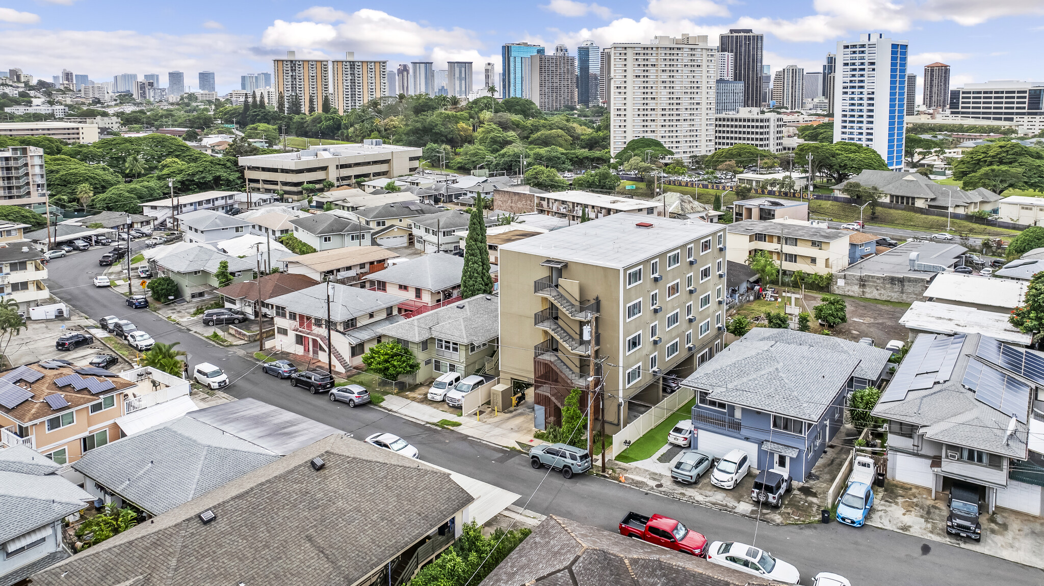 311 Puuhue Pl, Honolulu, HI for sale Building Photo- Image 1 of 15