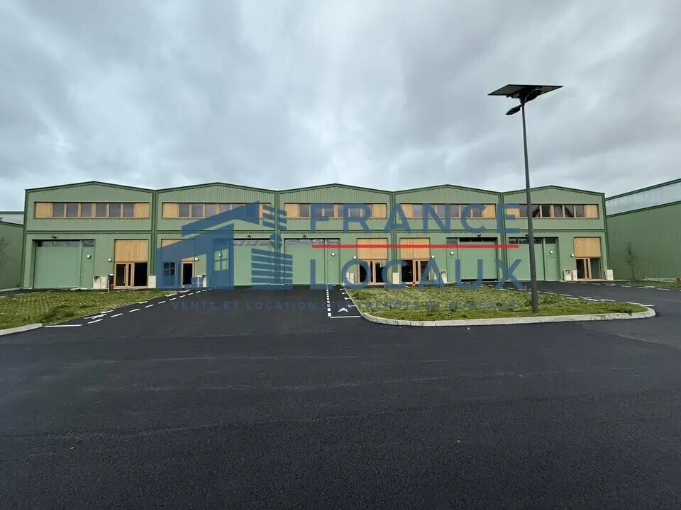 Flex in Stains for lease Primary Photo- Image 1 of 3