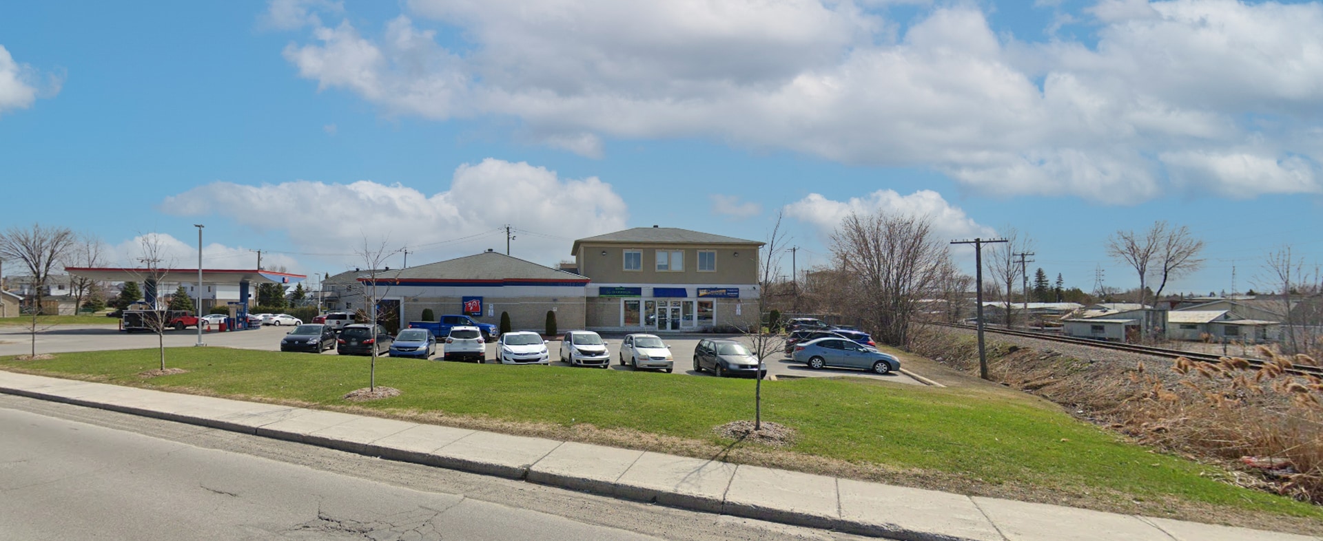 1487-1495 Grande Allée, Terrebonne, QC for sale Primary Photo- Image 1 of 2