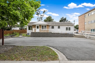 More details for 3821 W Broadway Ave, Robbinsdale, MN - Office for Sale