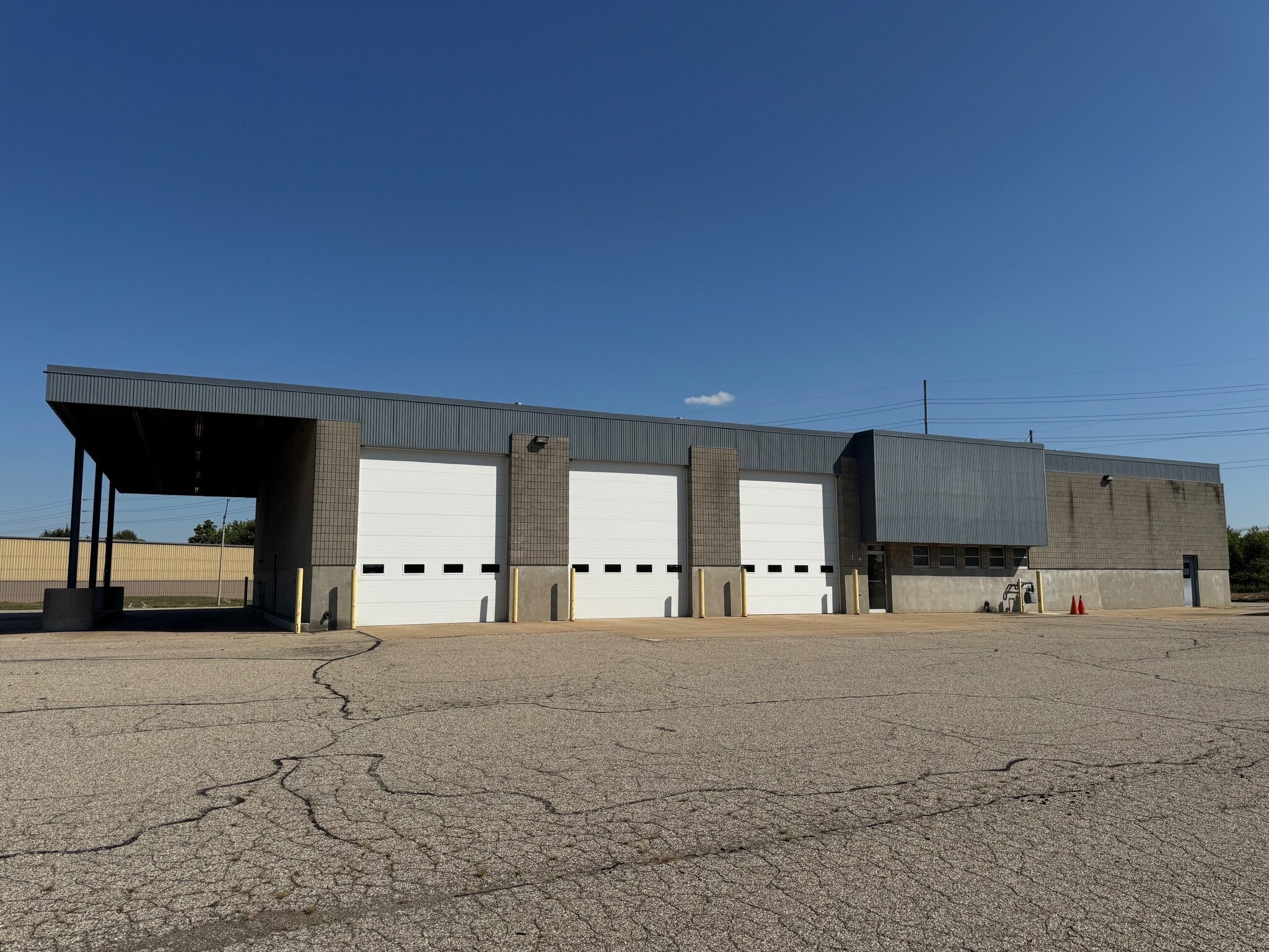 931 Interchange Dr, Holland, MI for lease Building Photo- Image 1 of 6