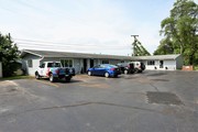 1755 Sherwin Ct, Waterford MI - Centre de données