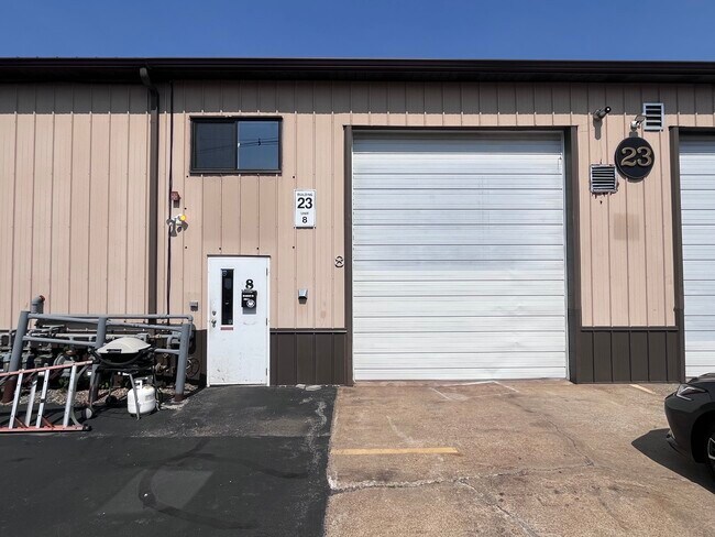 Plus de détails pour 25 Hayward St, Ipswich, MA - Industriel à louer