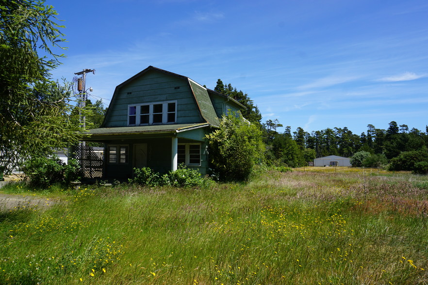 87637 Highway 101, Florence, OR à vendre - Photo du bâtiment - Image 1 de 1