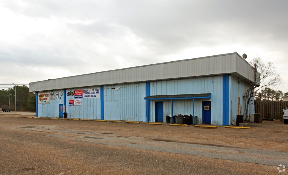 3309 Gautier Vancleave Rd, Gautier, MS à vendre - Photo du bâtiment - Image 2 de 3