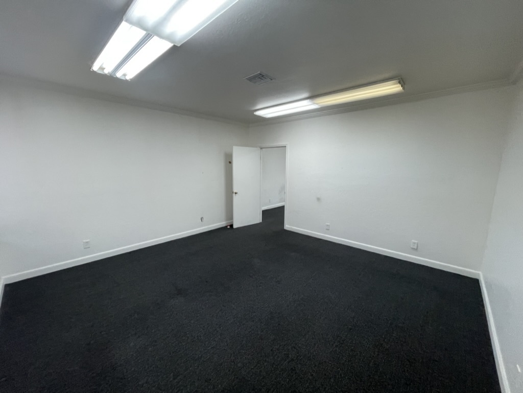 1601 El Camino Real, Belmont, CA for lease Interior Photo- Image 1 of 5