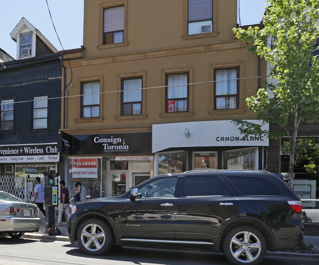 More details for 677-679 Queen St W, Toronto, ON - Retail for Lease