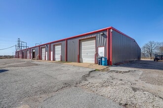 4608 Maxey Rd, Fort Worth, TX for lease Interior Photo- Image 2 of 5