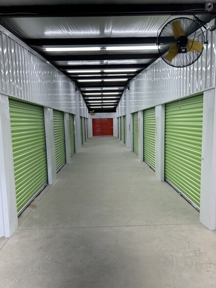 4700 SH 198 Hwy, Malakoff, TX for sale - Building Photo - Image 3 of 3
