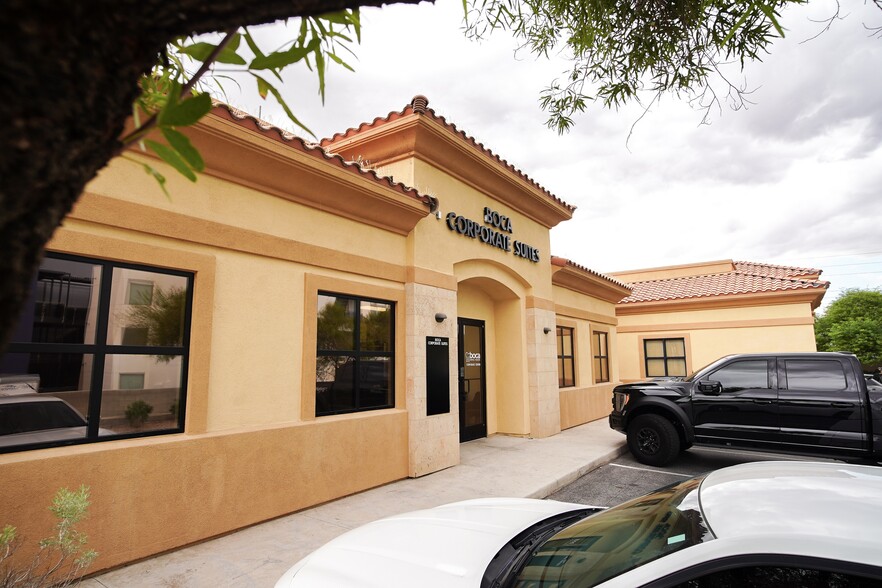 8989 W Flamingo Rd, Las Vegas, NV for lease - Building Photo - Image 1 of 13