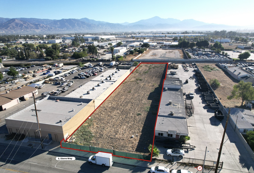 393 S Sierra Way, San Bernardino, CA for lease - Building Photo - Image 1 of 4