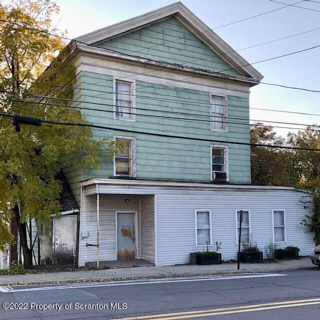 101 College Ave, Factoryville, PA à vendre Photo principale- Image 1 de 1