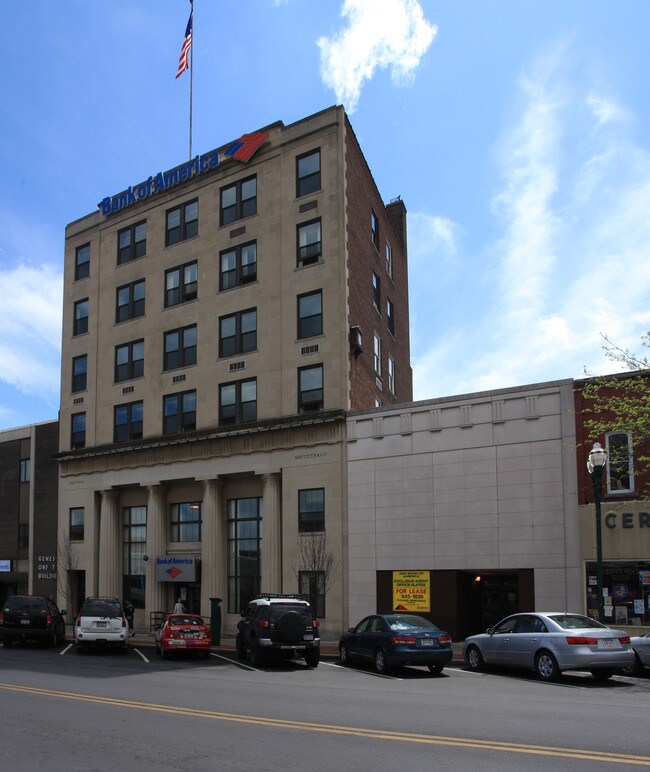 Plus de détails pour 120 Genesee St, Auburn, NY - Bureau à vendre