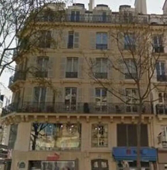 22 Boulevard De Sébastopol, Paris à louer - Photo du bâtiment - Image 1 de 6