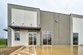 Plus de détails pour 2215 NW 178th St, Edmond, OK - Industriel à louer