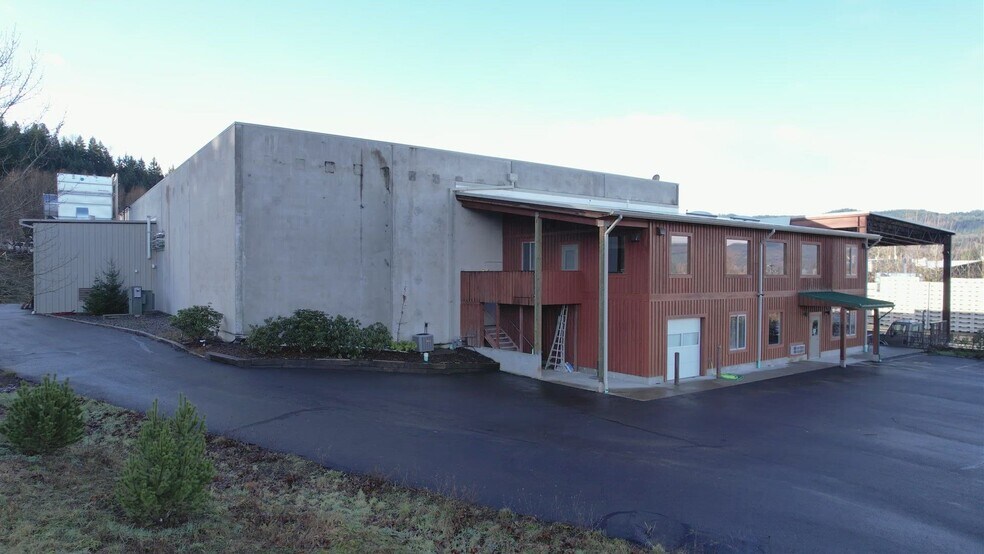 Stadelman, Hood River, OR à vendre - Vidéo sur l’inscription commerciale - Image 2 de 47