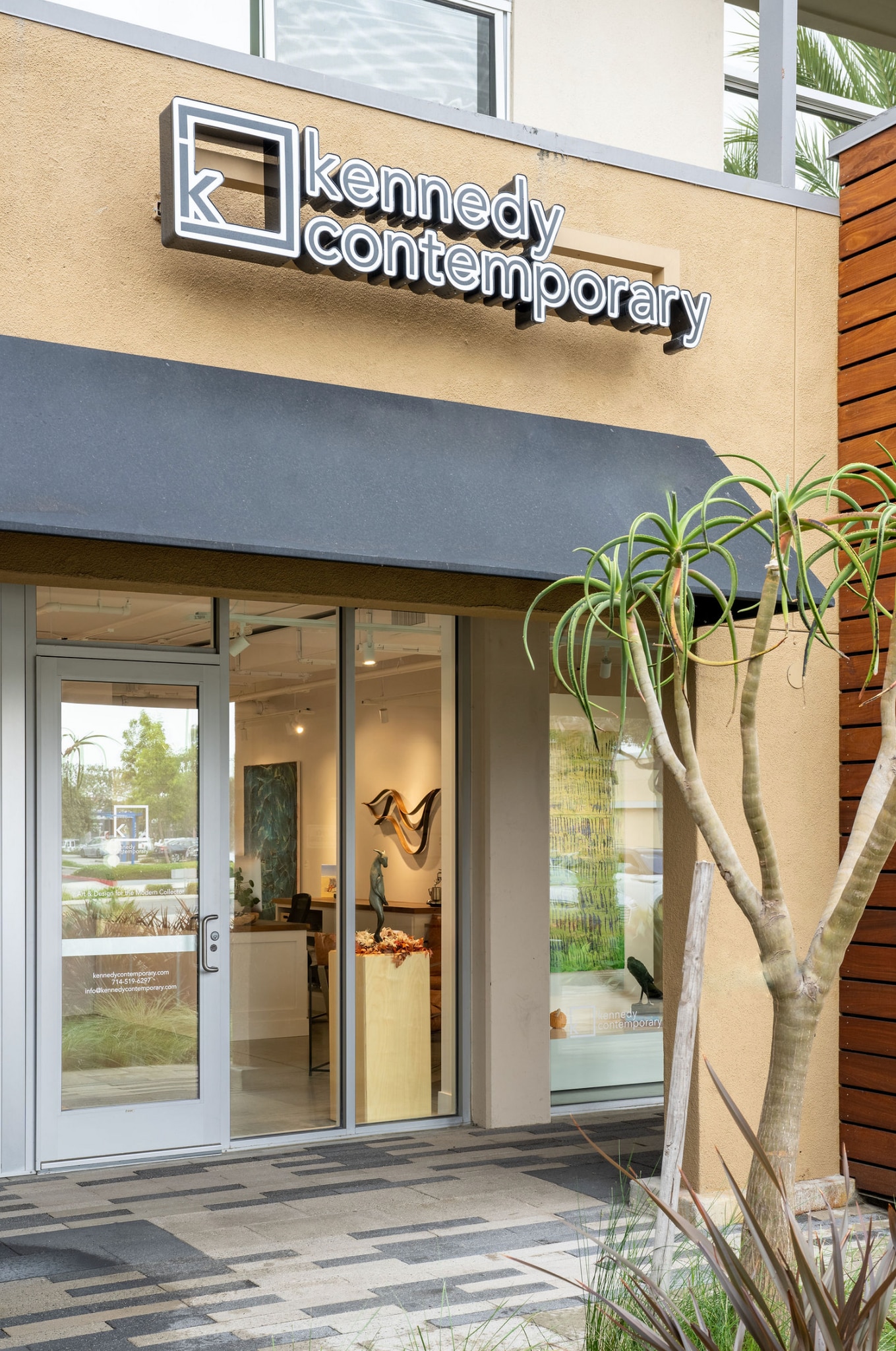 2131 Westcliff Dr, Newport Beach, CA for lease Building Photo- Image 1 of 6