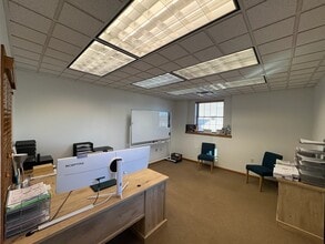 5200 S Cliff Ave, Sioux Falls, SD à louer Photo intérieure- Image 1 de 9