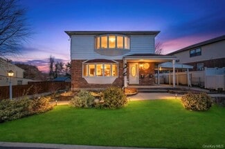 Plus de détails pour 644 Broadway Road Rd, Bethpage, NY - Multi-résidentiel à vendre