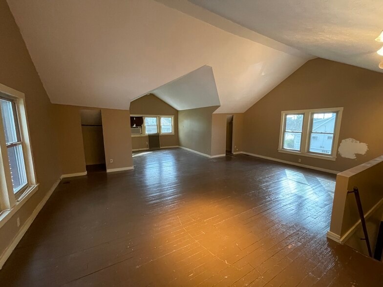 6310 Highway 329, Crestwood, KY à louer - Photo intérieure - Image 3 de 16