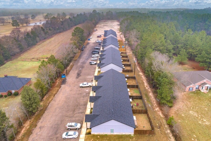 4074 County Road 152 W, Bullard, TX for sale - Primary Photo - Image 1 of 28