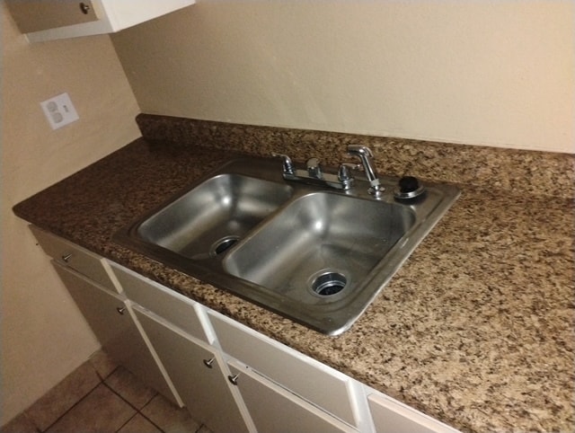 15 Coral Gables Ct, Sacramento, CA for sale - Building Photo - Image 2 of 12