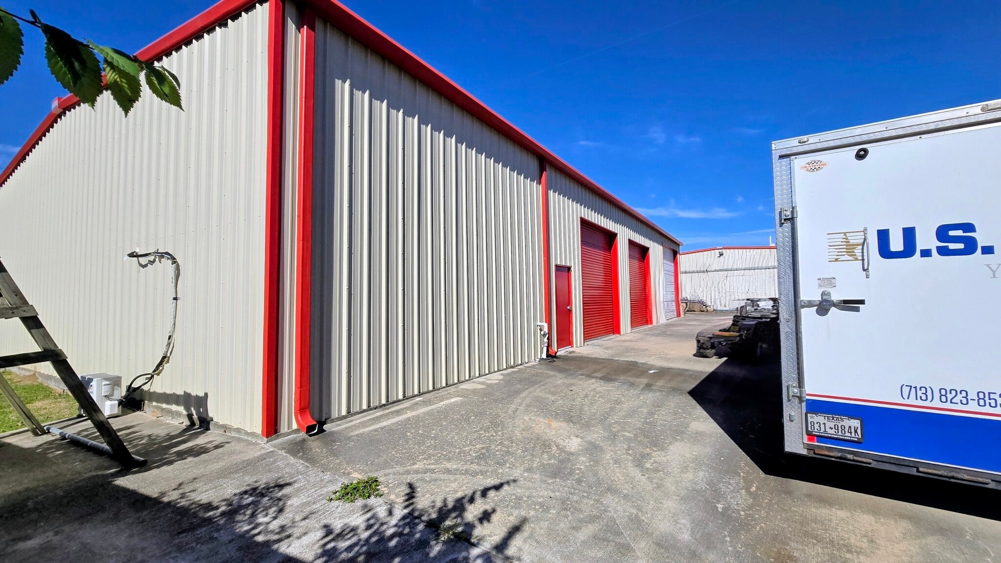 15096 Highway 6, Rosharon, TX à louer Photo du bâtiment- Image 1 de 4