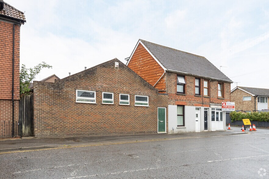 2-4A Mill Rd, Hailsham à vendre - Photo du bâtiment - Image 2 de 2