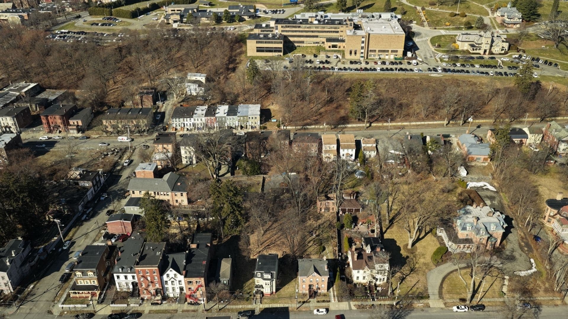 Newburgh 21 - 369 Liberty St NY 12550 portfolio of 2 properties for sale on LoopNet.ca Primary Photo- Image 1 of 25