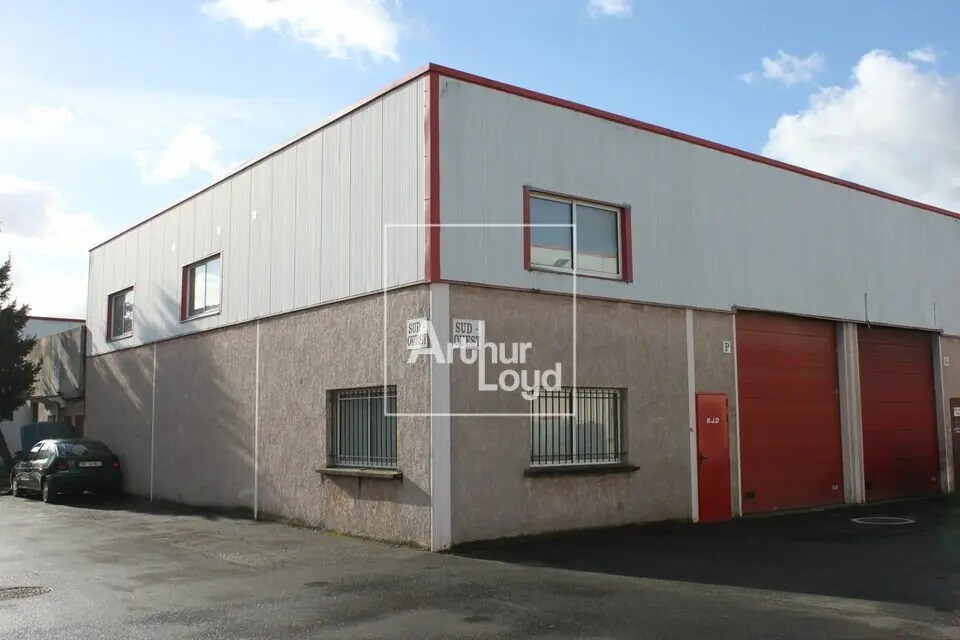 Flex in Morsang-sur-Orge for sale Building Photo- Image 1 of 10