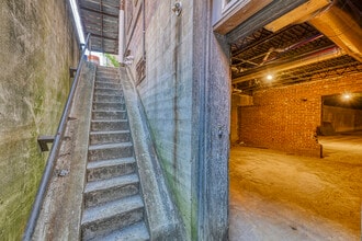 237-245 Broad St, Kingsport, TN for sale Interior Photo- Image 2 of 10