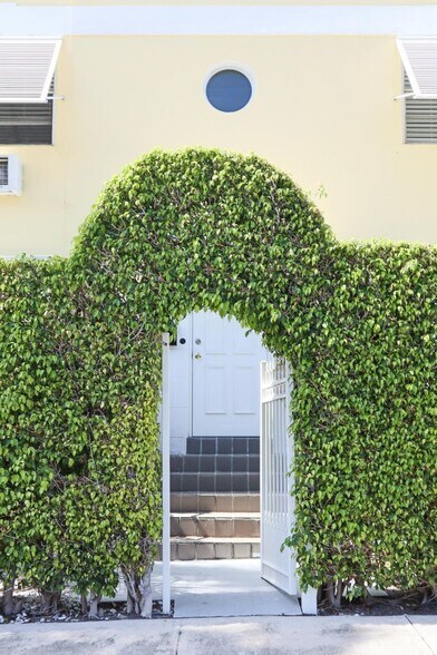 172 N County Rd, Palm Beach, FL à vendre - Photo du bâtiment - Image 3 de 38