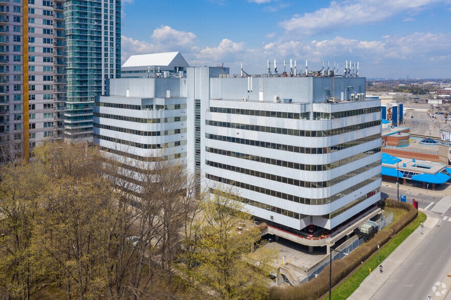 55 Town Centre Ct, Toronto, ON for lease - Building Photo - Image 3 of 6