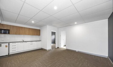 28-36 Japaddy St, Mordialloc for lease Interior Photo- Image 2 of 3