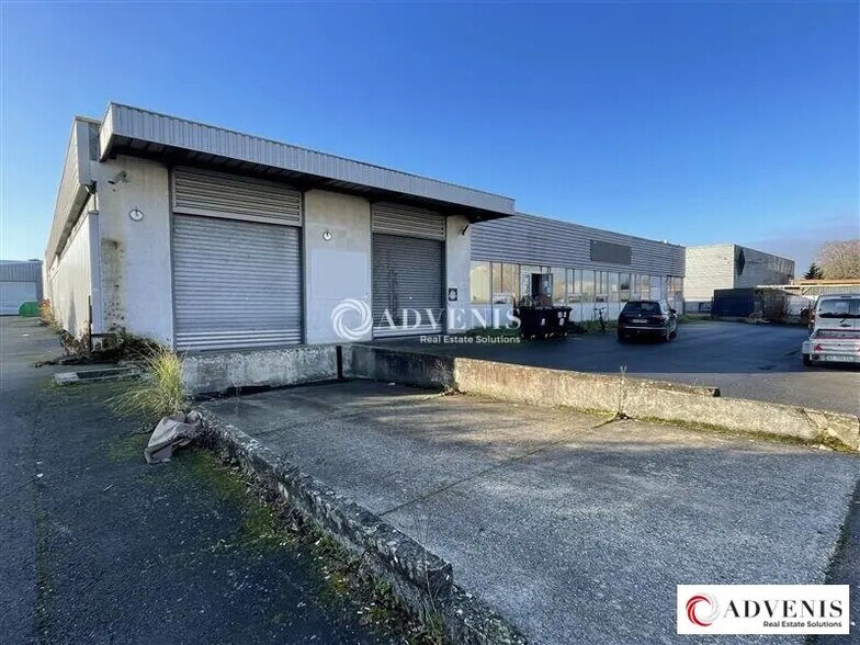 Flex in Bordeaux for lease - Building Photo - Image 1 of 8