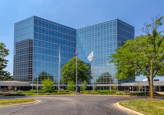 Plus de détails pour 1 Westbrook Corporate Ctr, Westchester, IL - Bureau, Commerce de détail à louer