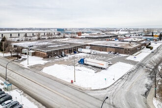 4985 Rue Hickmore, Montréal, QC - Aérien  Vue de la carte