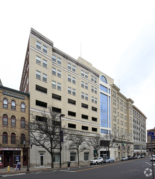 300 Main St, Stamford, CT for sale - Building Photo - Image 1 of 1