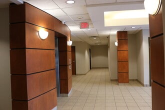 735 Taylor Rd, Columbus, OH for sale Lobby- Image 2 of 4