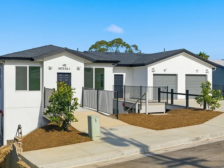 490 Lado De Loma Dr, Vista, CA for sale - Building Photo - Image 3 of 10