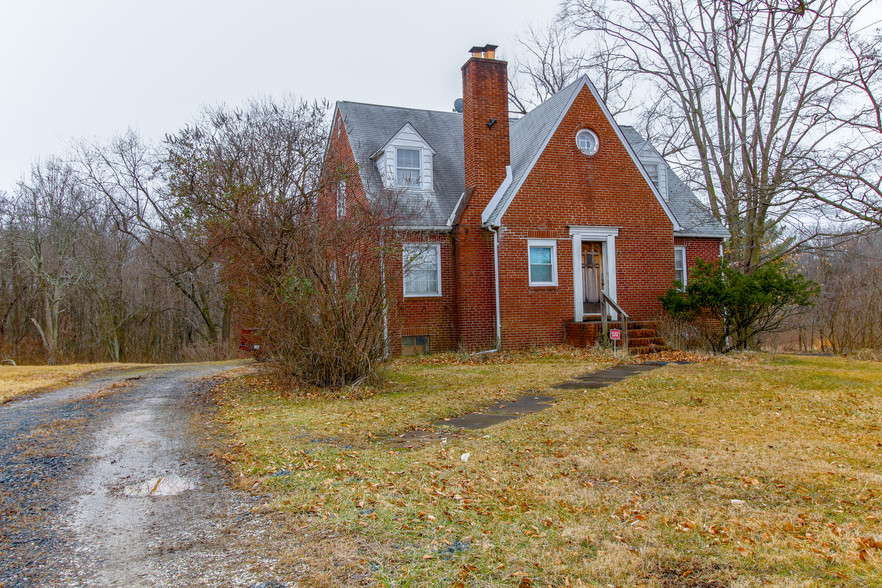 1202 Middle River Rd, Baltimore, MD à vendre - Photo du bâtiment - Image 1 de 1