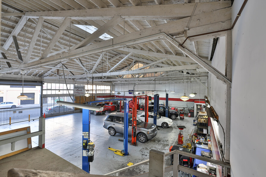 2340-2350 Webster St, Oakland, CA for sale - Interior Photo - Image 3 of 11