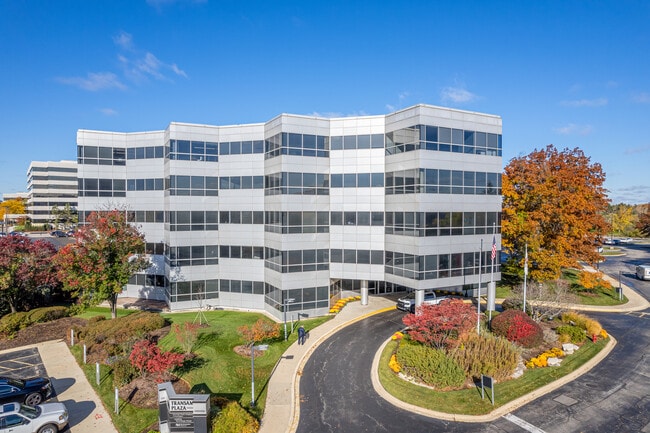 More details for 2 Transam Plaza Dr, Oakbrook Terrace, IL - Office for Lease