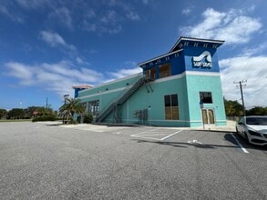 101 A Max Brewer Memorial Pky, Titusville, FL à louer Photo intérieure- Image 2 de 23