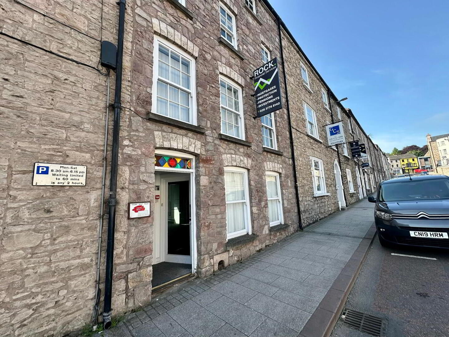 23 College St, Armagh à louer Photo principale- Image 1 de 3