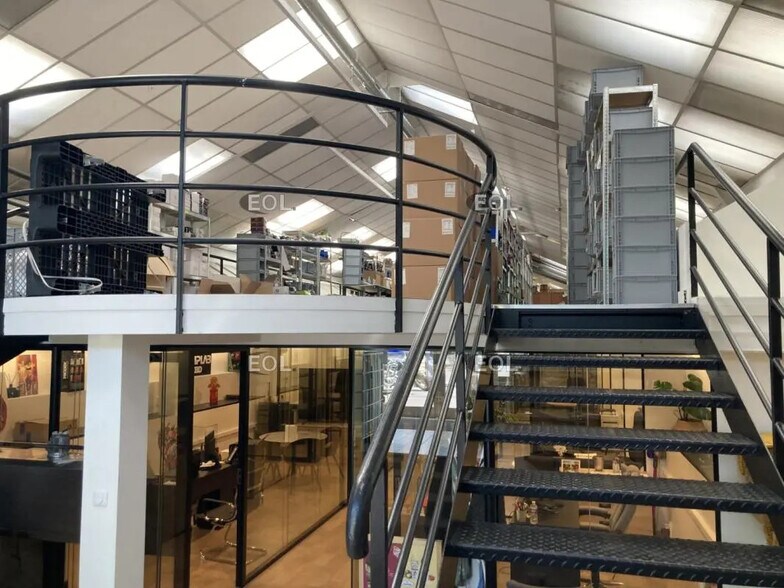 Bureau dans Joinville-le-Pont à vendre - Photo intérieure - Image 2 de 9