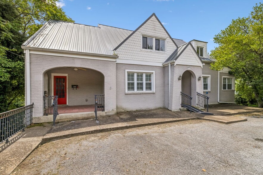 609 W 7th St, Columbia, TN for sale - Building Photo - Image 3 of 23