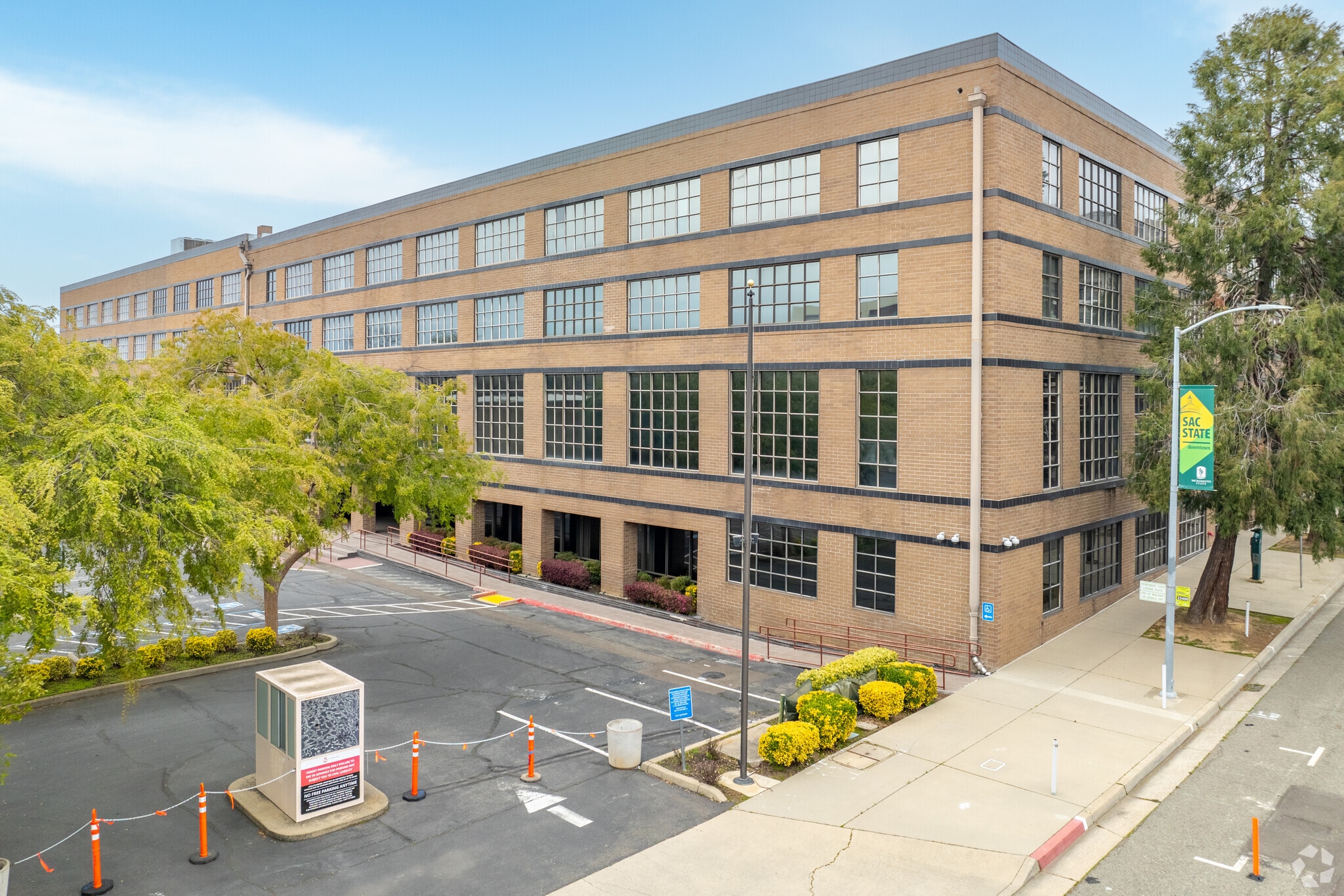 1800 3rd St, Sacramento, CA for lease Primary Photo- Image 1 of 38