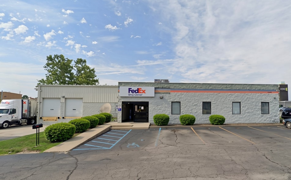 5300 E Margaret Dr, Terre Haute, IN à vendre - Photo principale - Image 1 de 1
