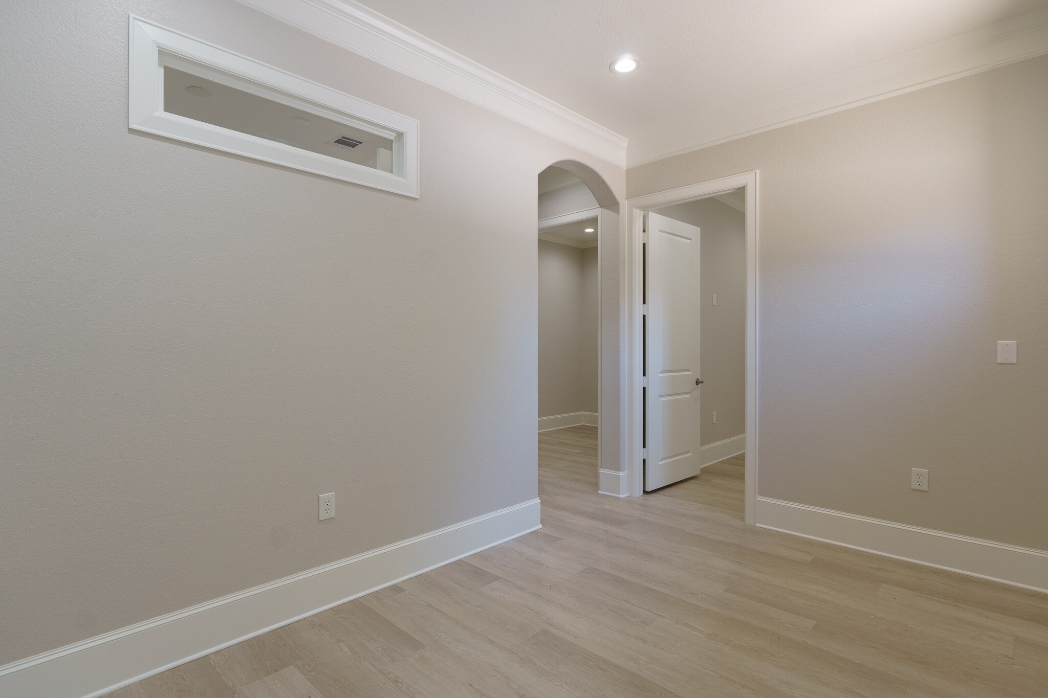 12406 Spring Cypress Rd, Tomball, TX for lease Interior Photo- Image 1 of 18
